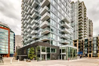104, 108 Waterfront Court SW