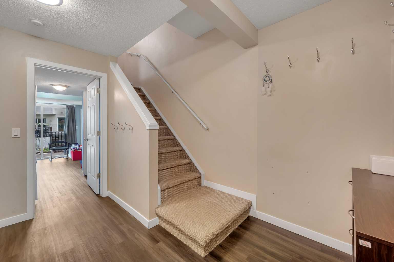 13, 200 Hidden Hills Terrace NW