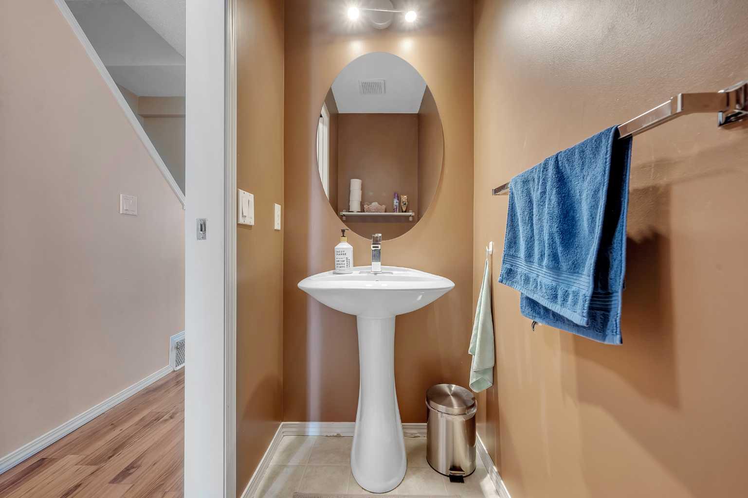 13, 200 Hidden Hills Terrace NW