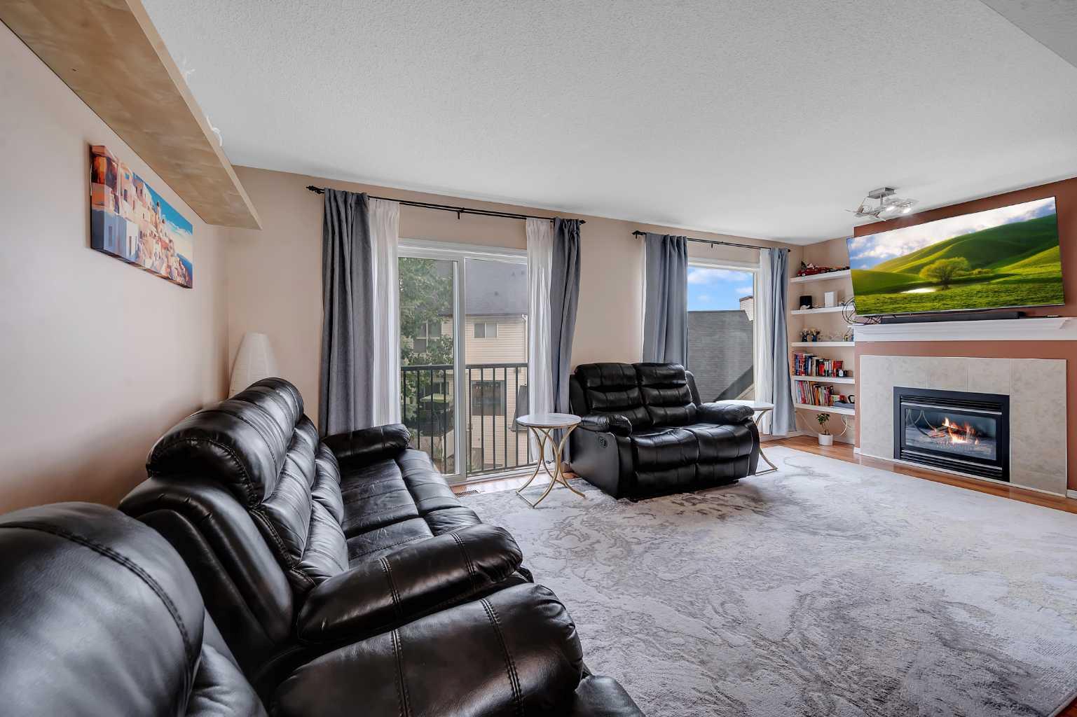 13, 200 Hidden Hills Terrace NW
