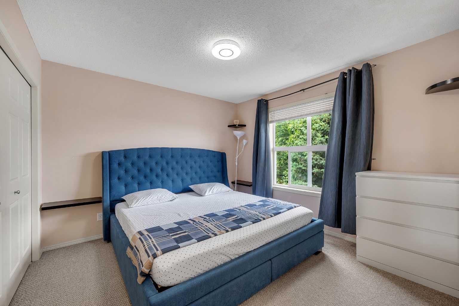13, 200 Hidden Hills Terrace NW