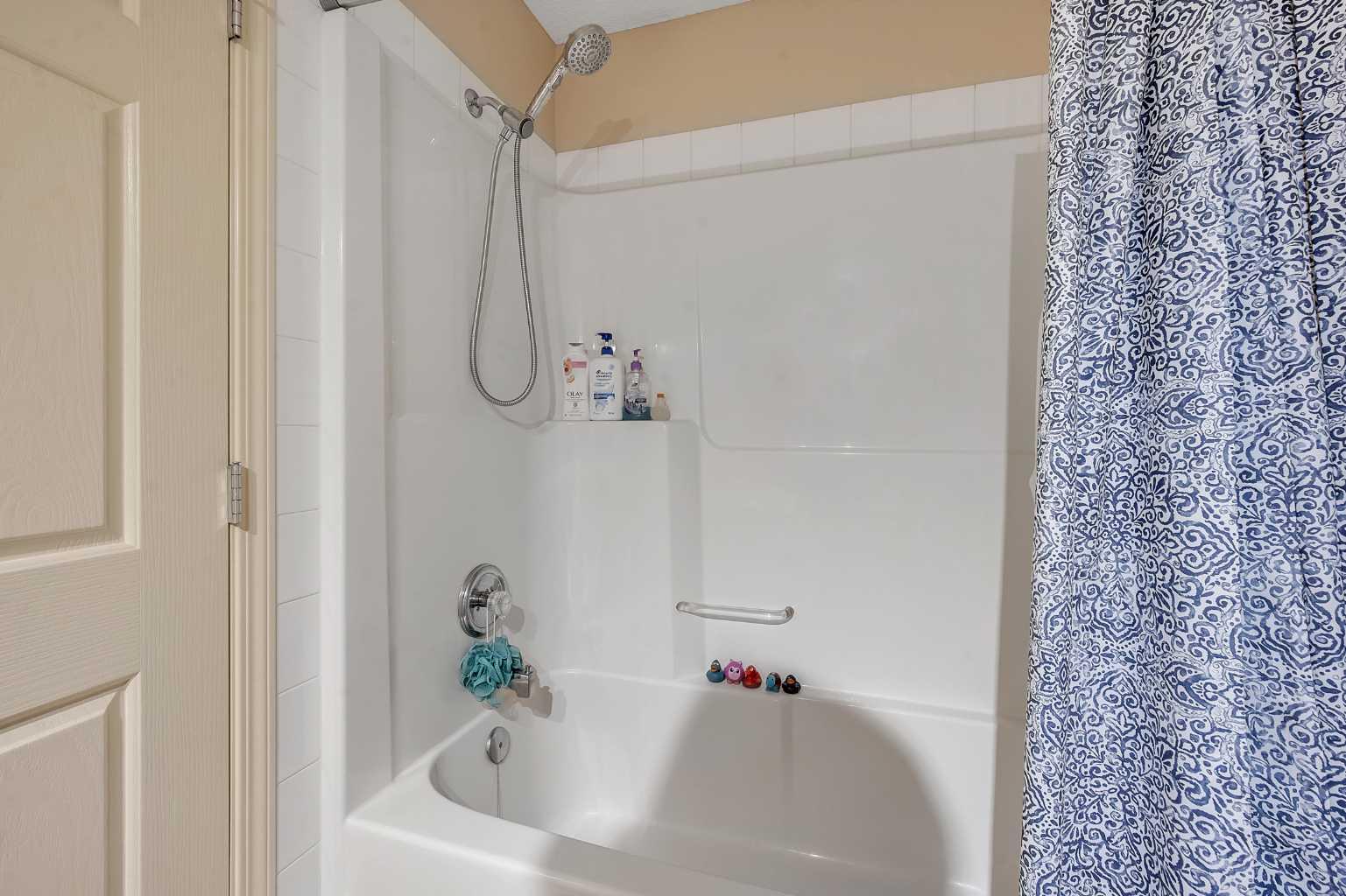 13, 200 Hidden Hills Terrace NW