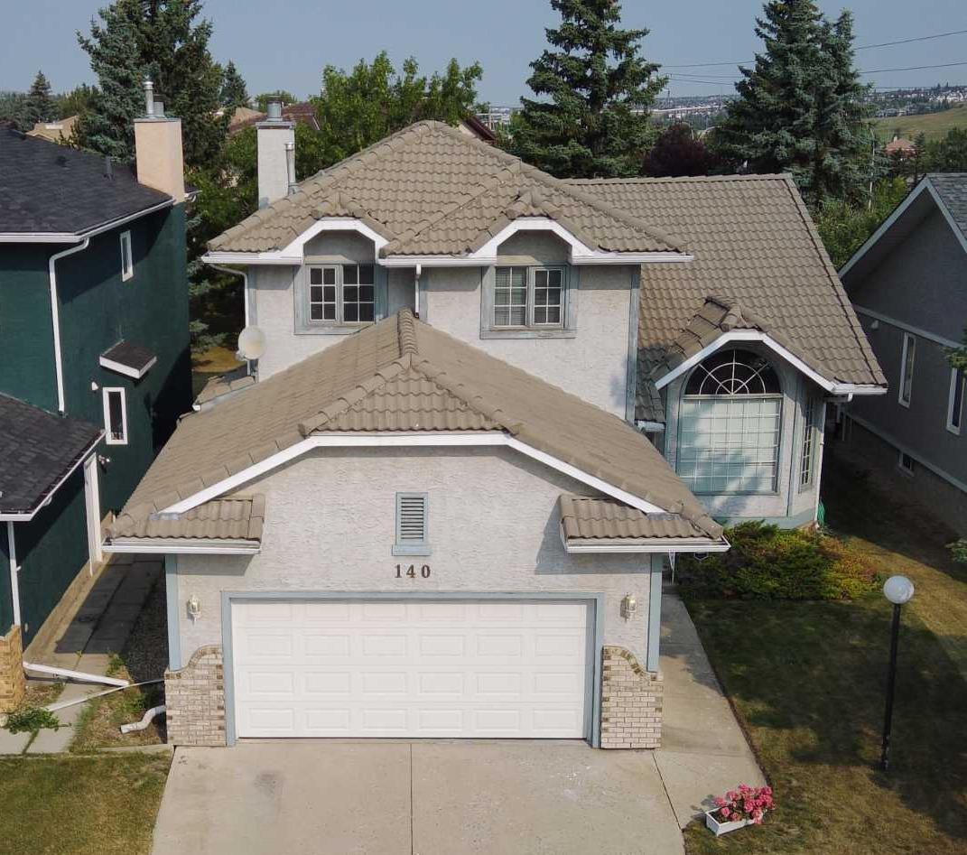 140 Santana Mews NW
