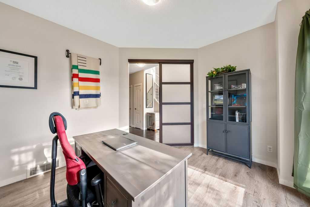 132 Evansborough Way NW