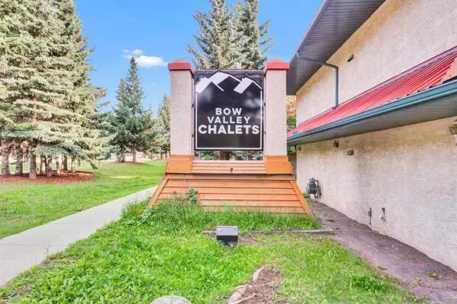 114, 1720 Bow Valley Trail 