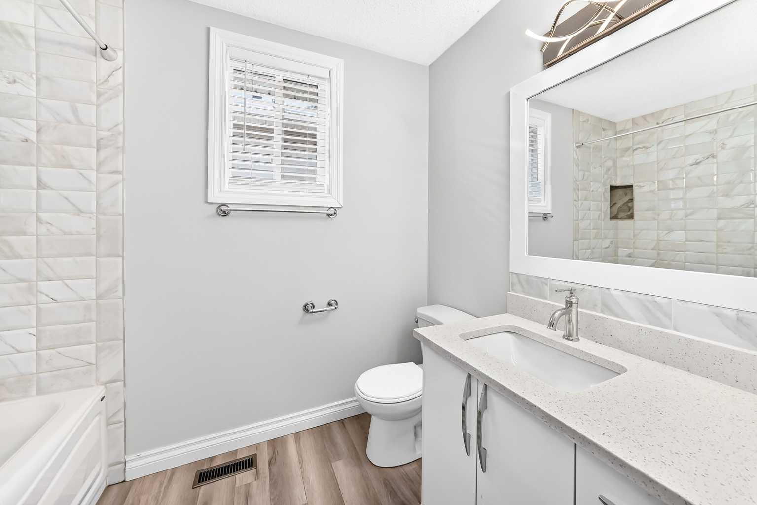 147 Macewan Drive NW