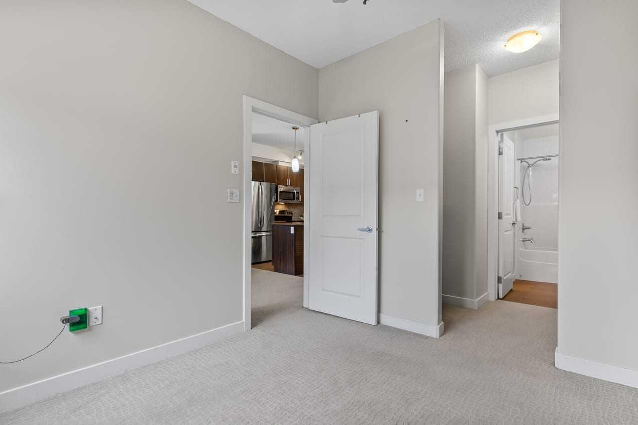320, 11 Millrise Drive SW