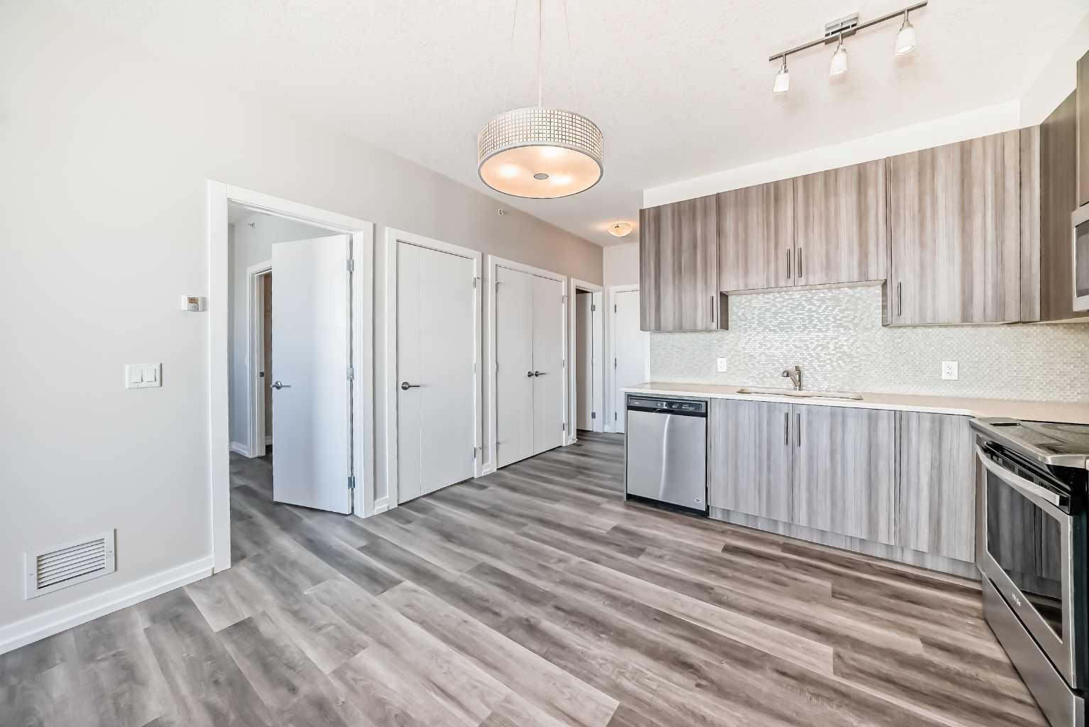 319, 24 Sage Hill Terrace NW