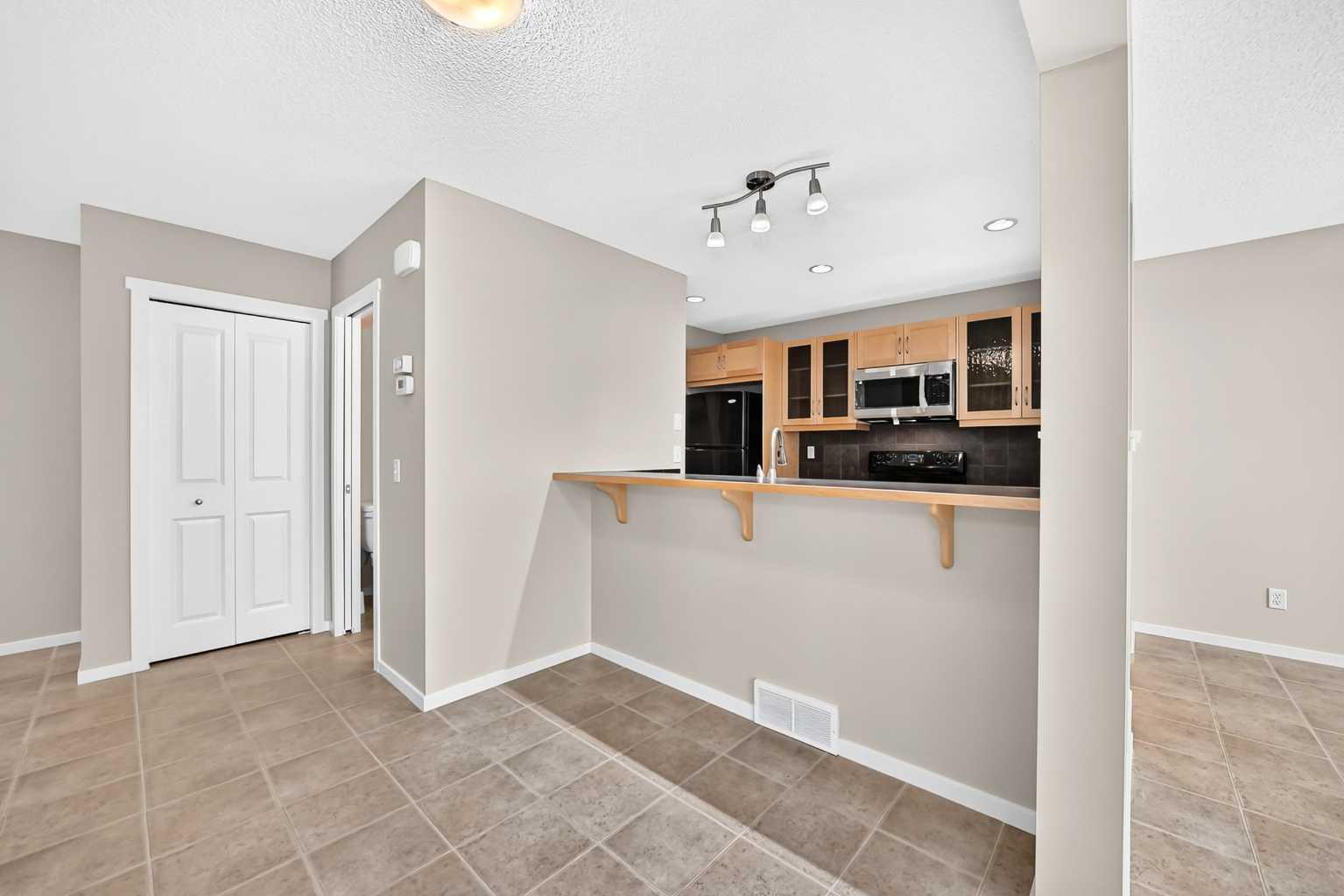 108 Sage Valley Drive NW