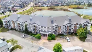 218, 92 Saddletree Court NE