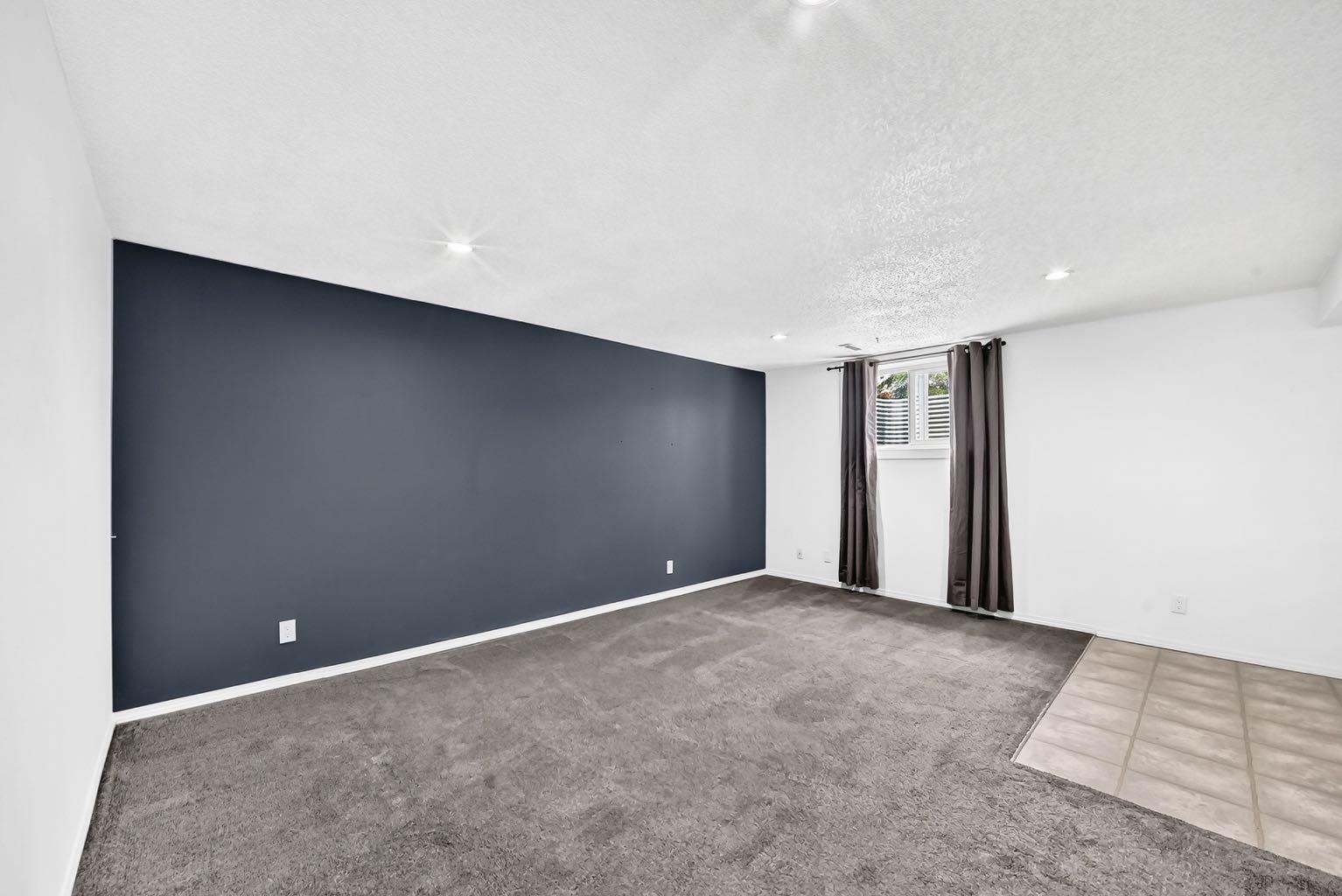 7964 Huntington Road NE