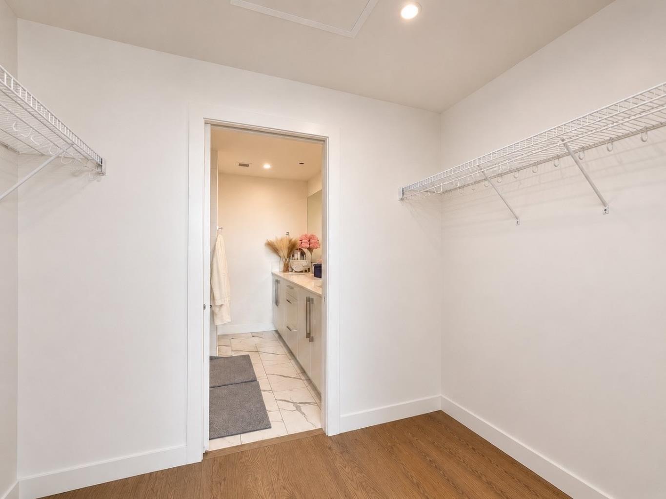 1614, 60 Skyview Ranch Road NE