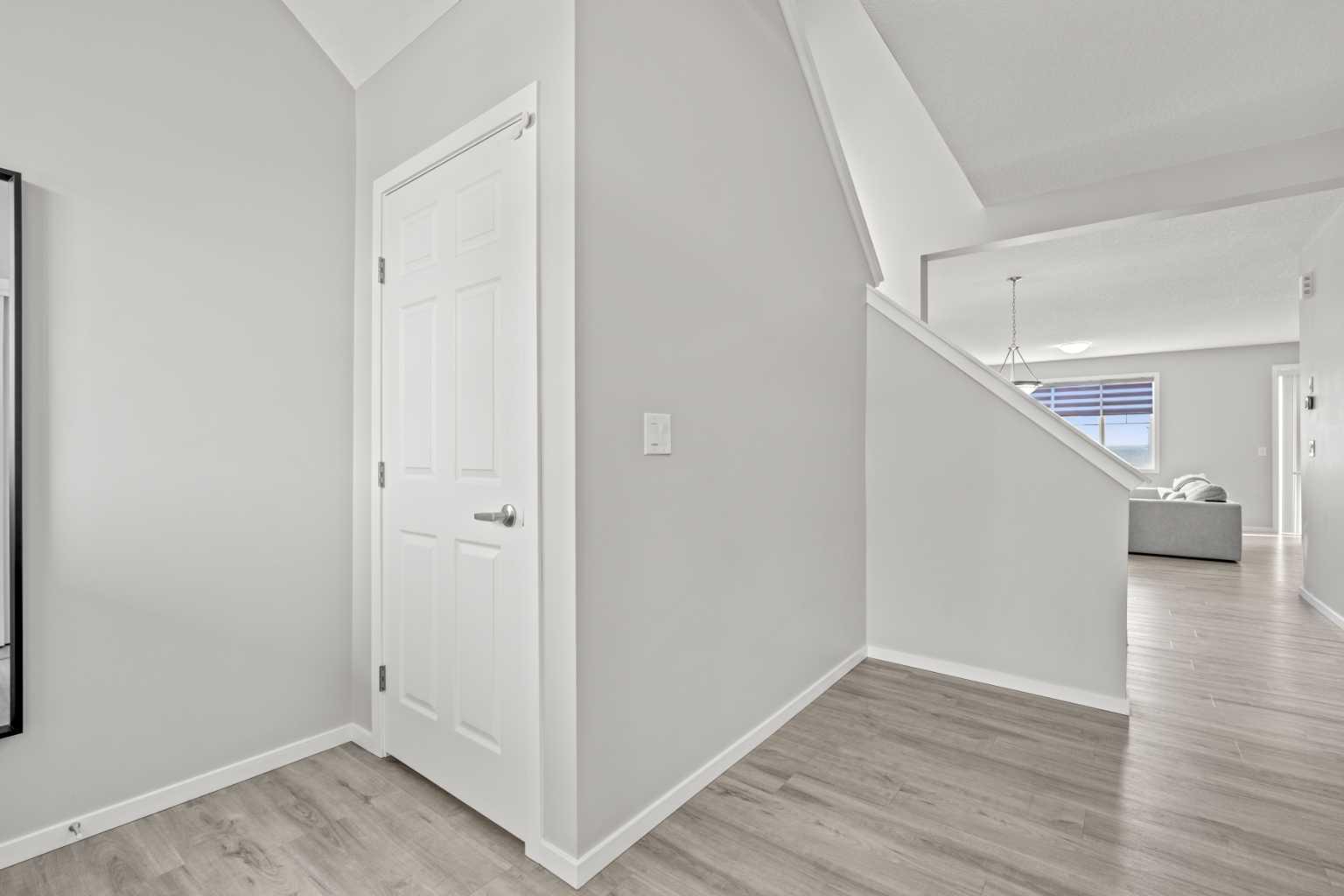 260 Carringham Way NW