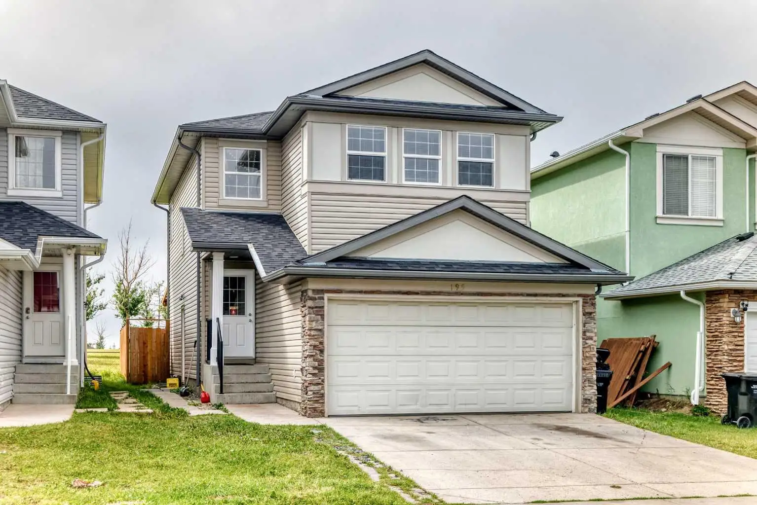 195 Taralake Way 