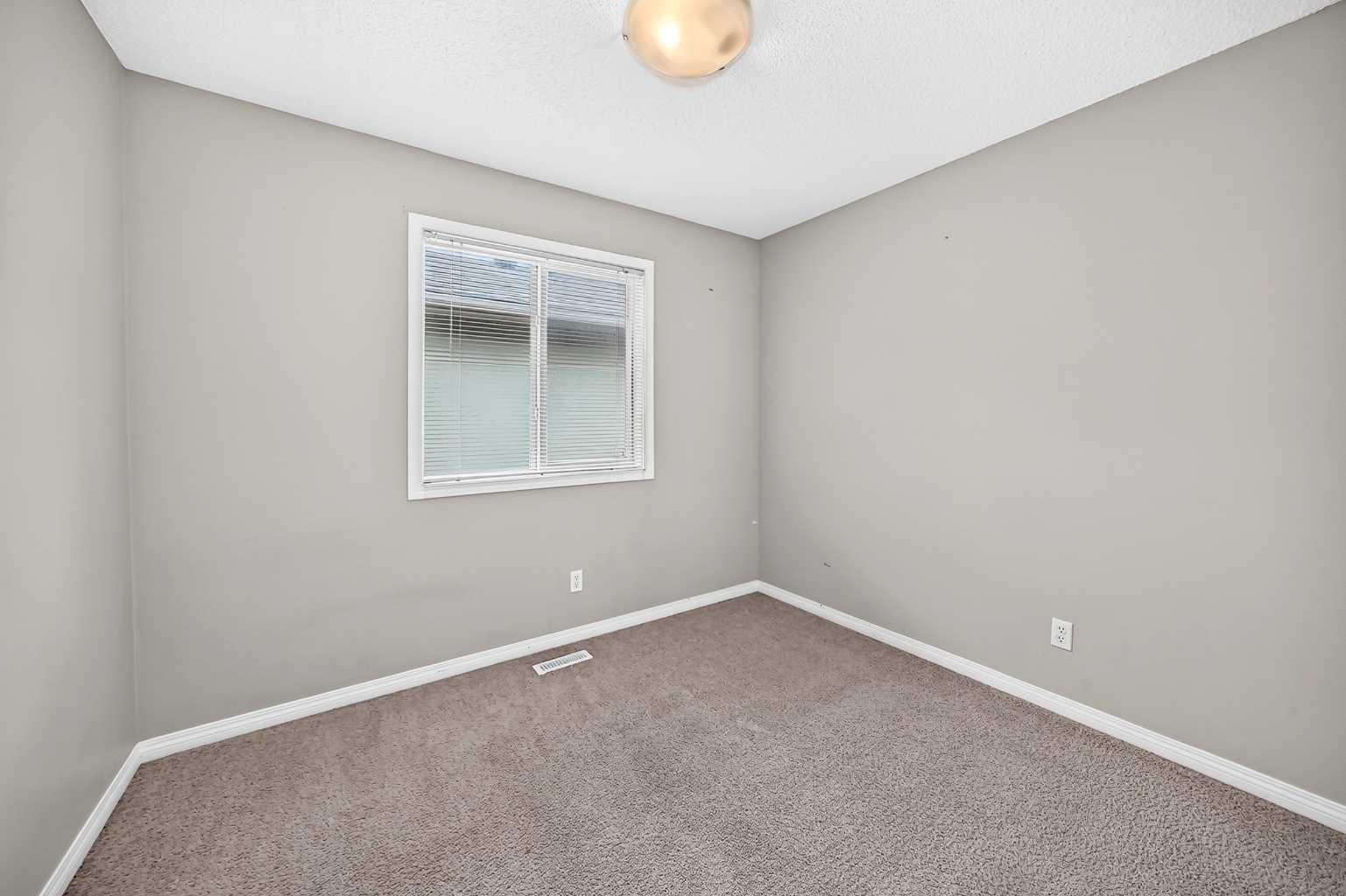 195 Taralake Way 
