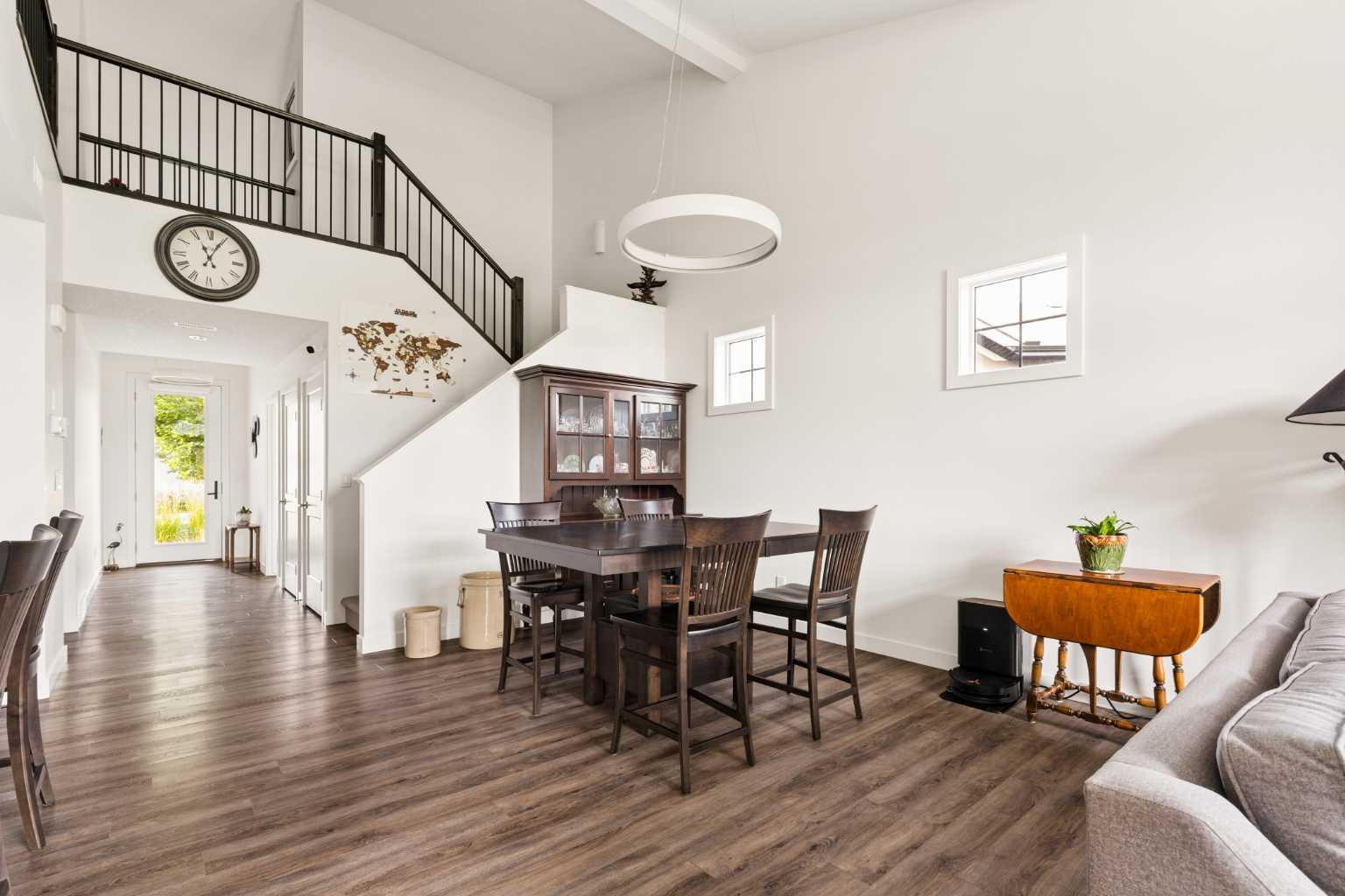 25 Quarry Common SE