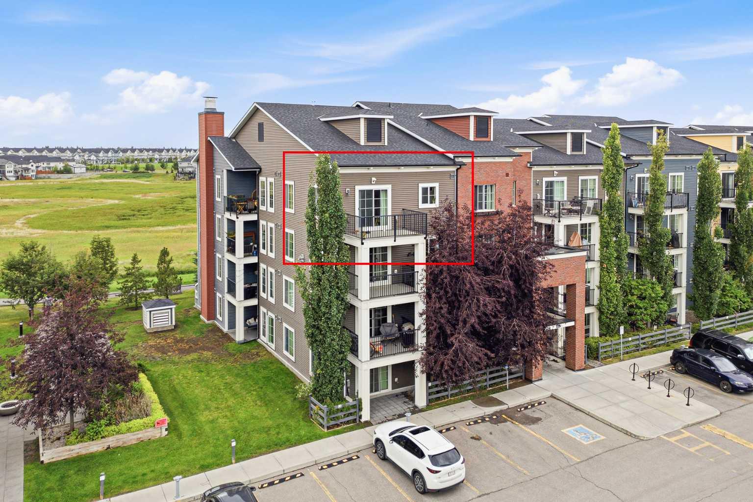 4418, 99 Copperstone Park SE