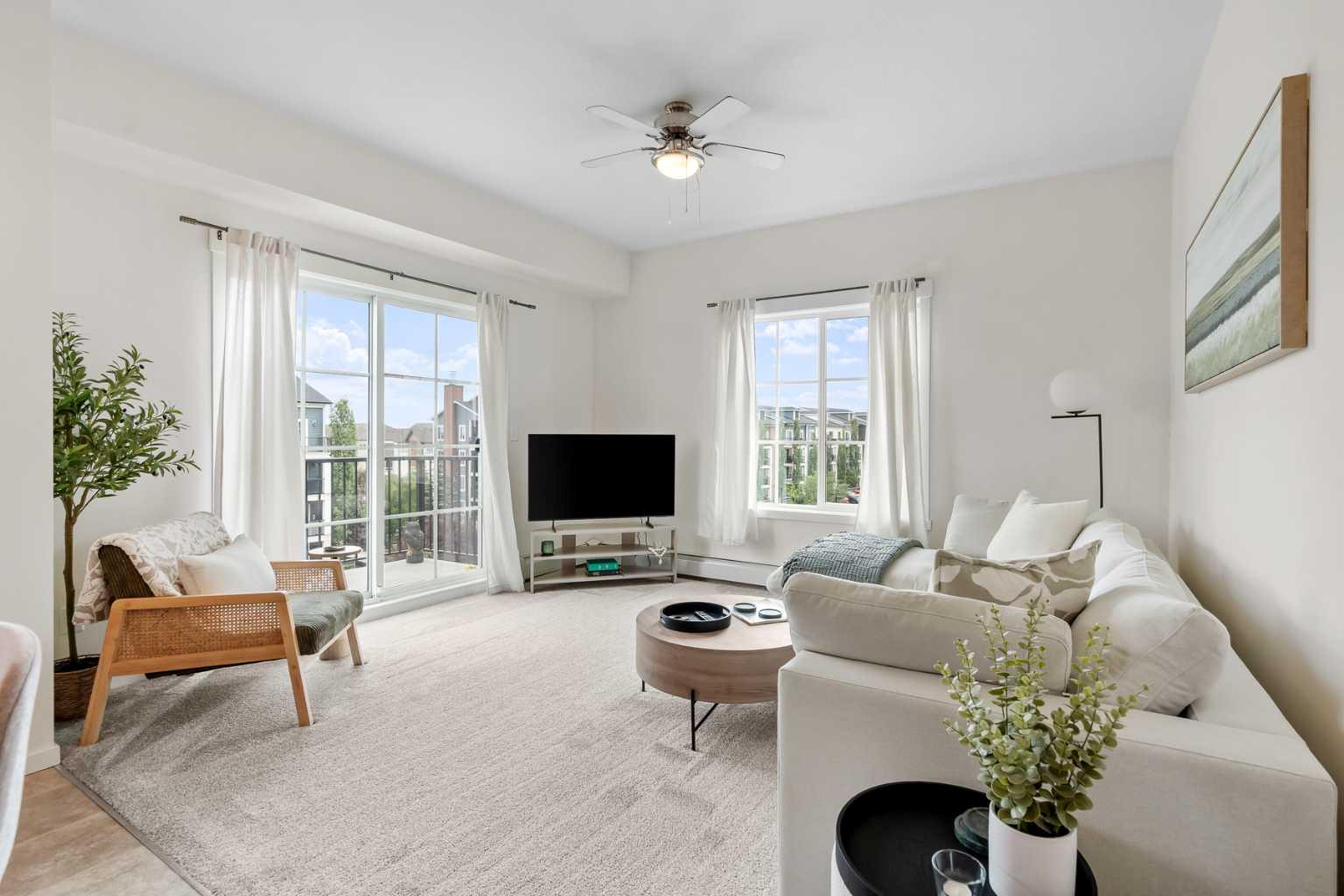 4418, 99 Copperstone Park SE
