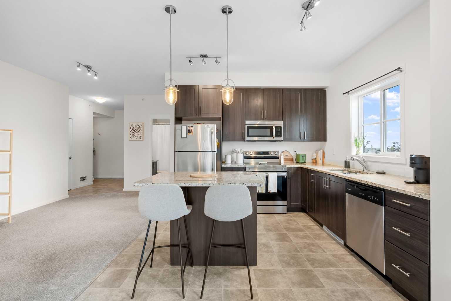 4418, 99 Copperstone Park SE