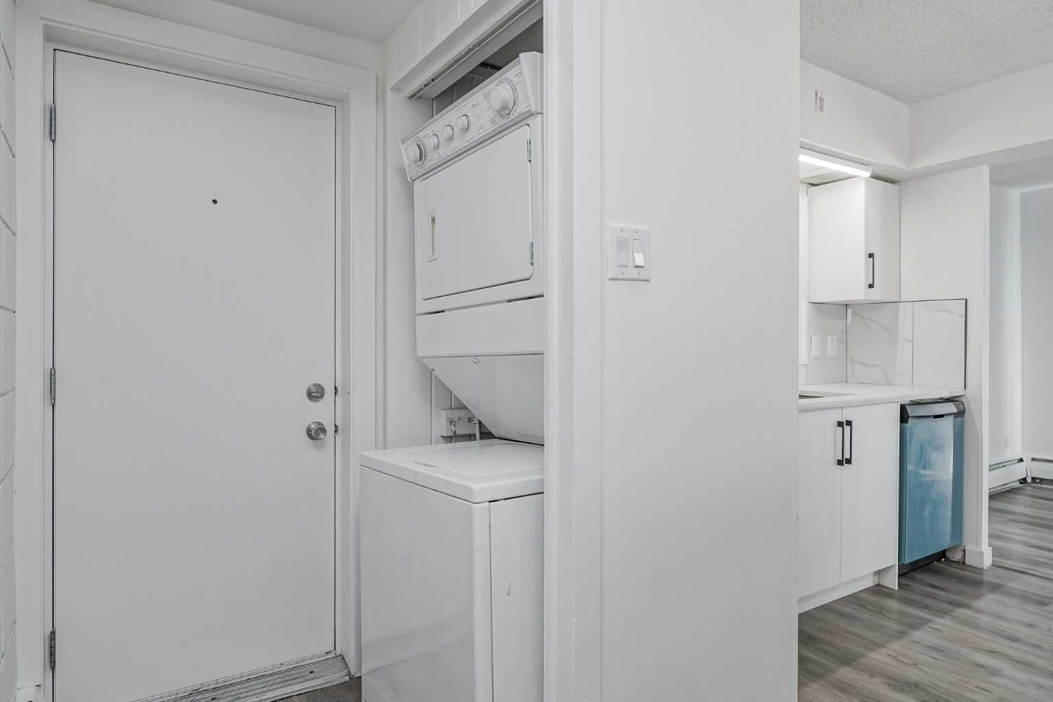 113, 6919 Elbow Drive SW