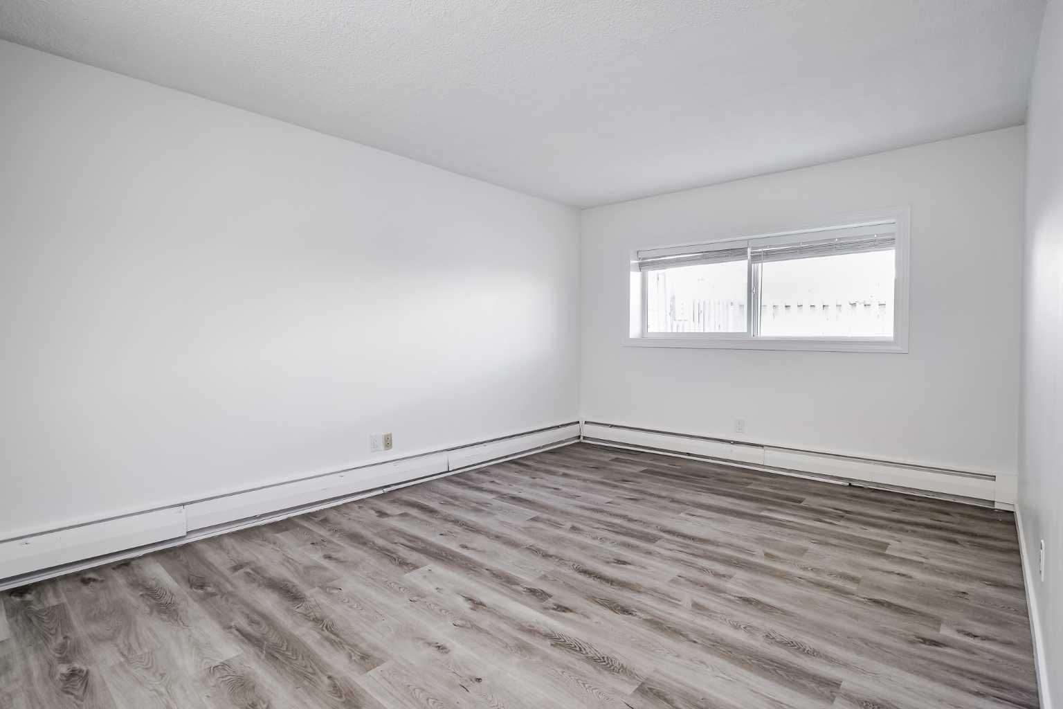 113, 6919 Elbow Drive SW