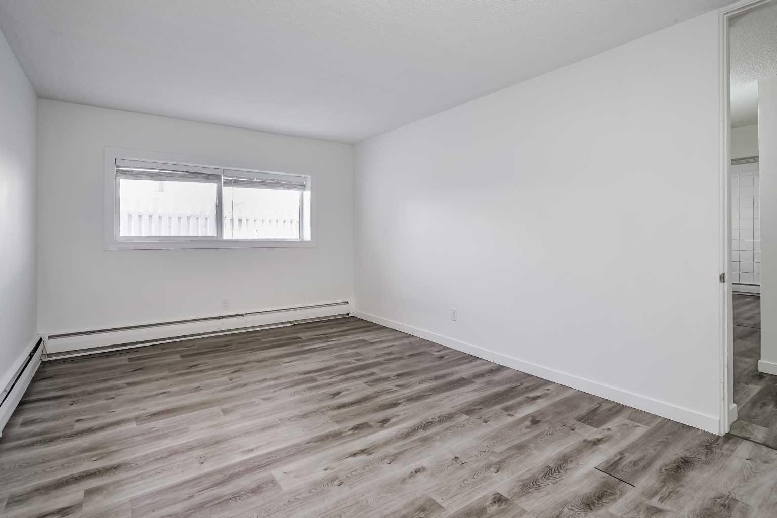 113, 6919 Elbow Drive SW