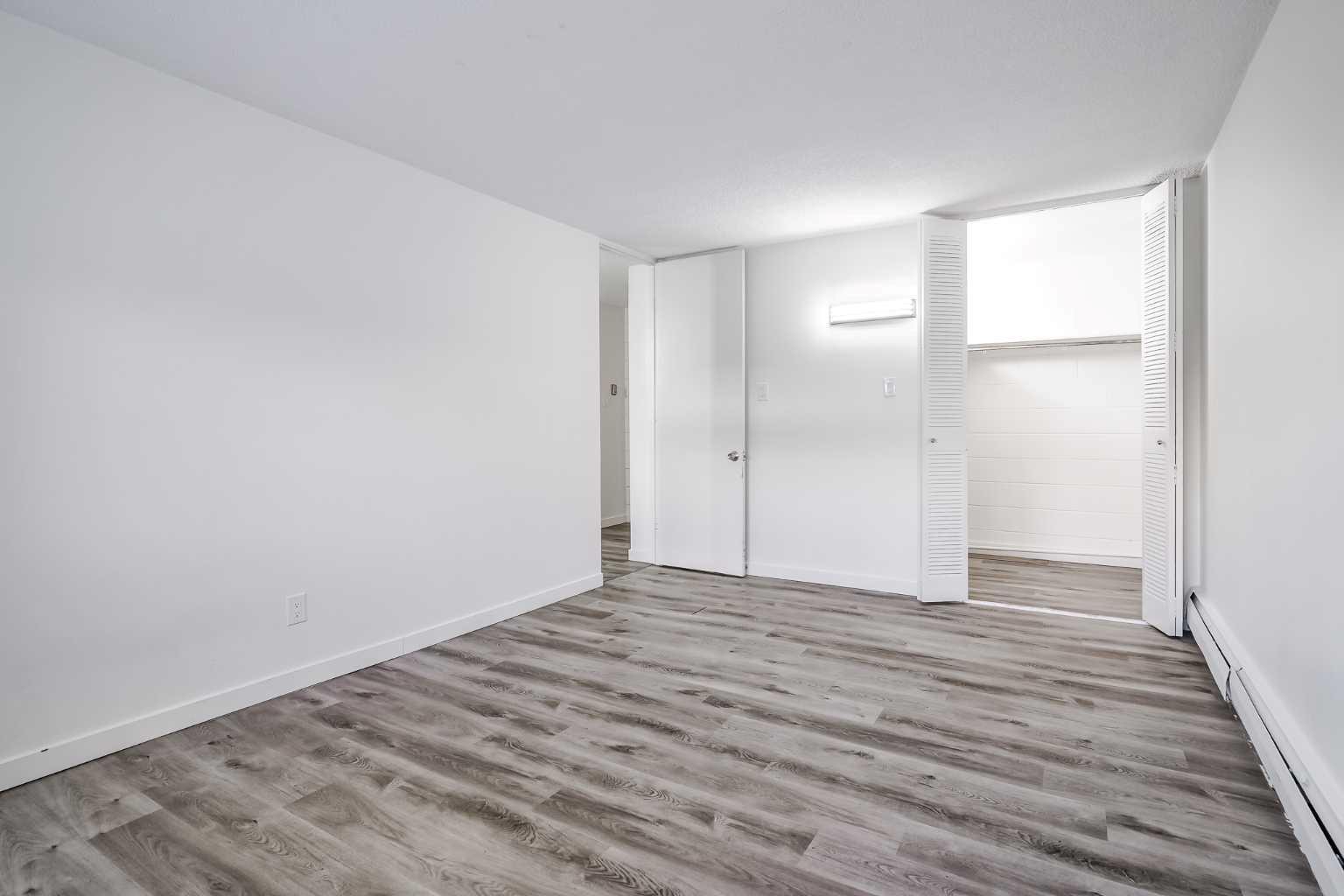 113, 6919 Elbow Drive SW