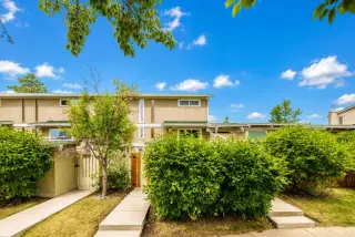 403, 11010 Bonaventure Drive SE