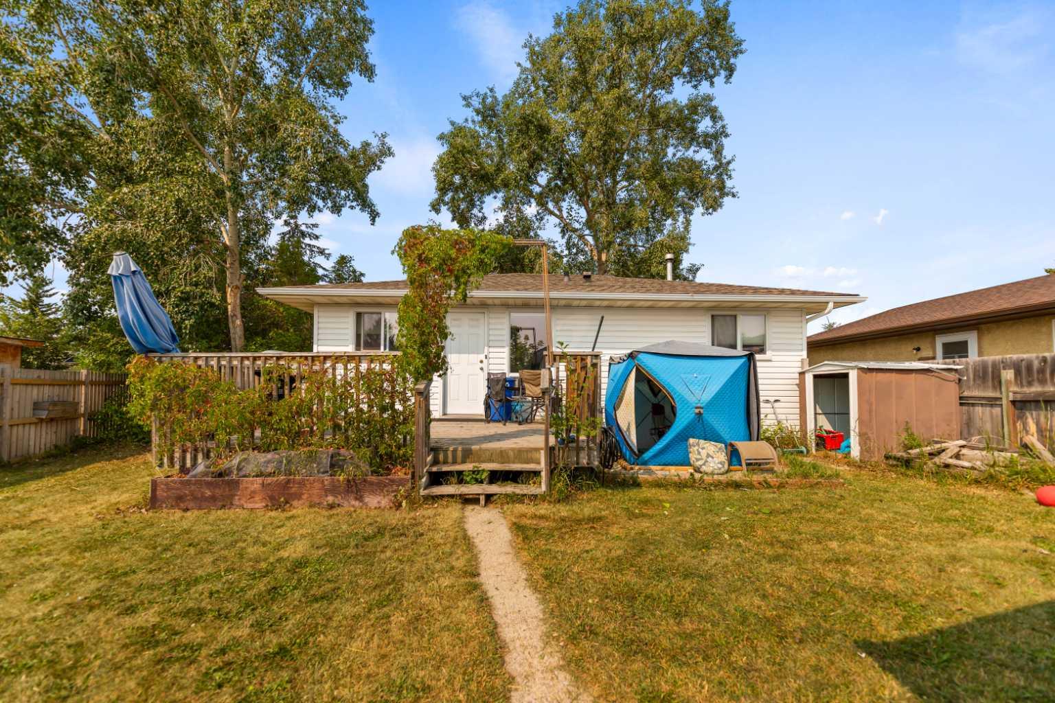 67 Falchurch Crescent NE