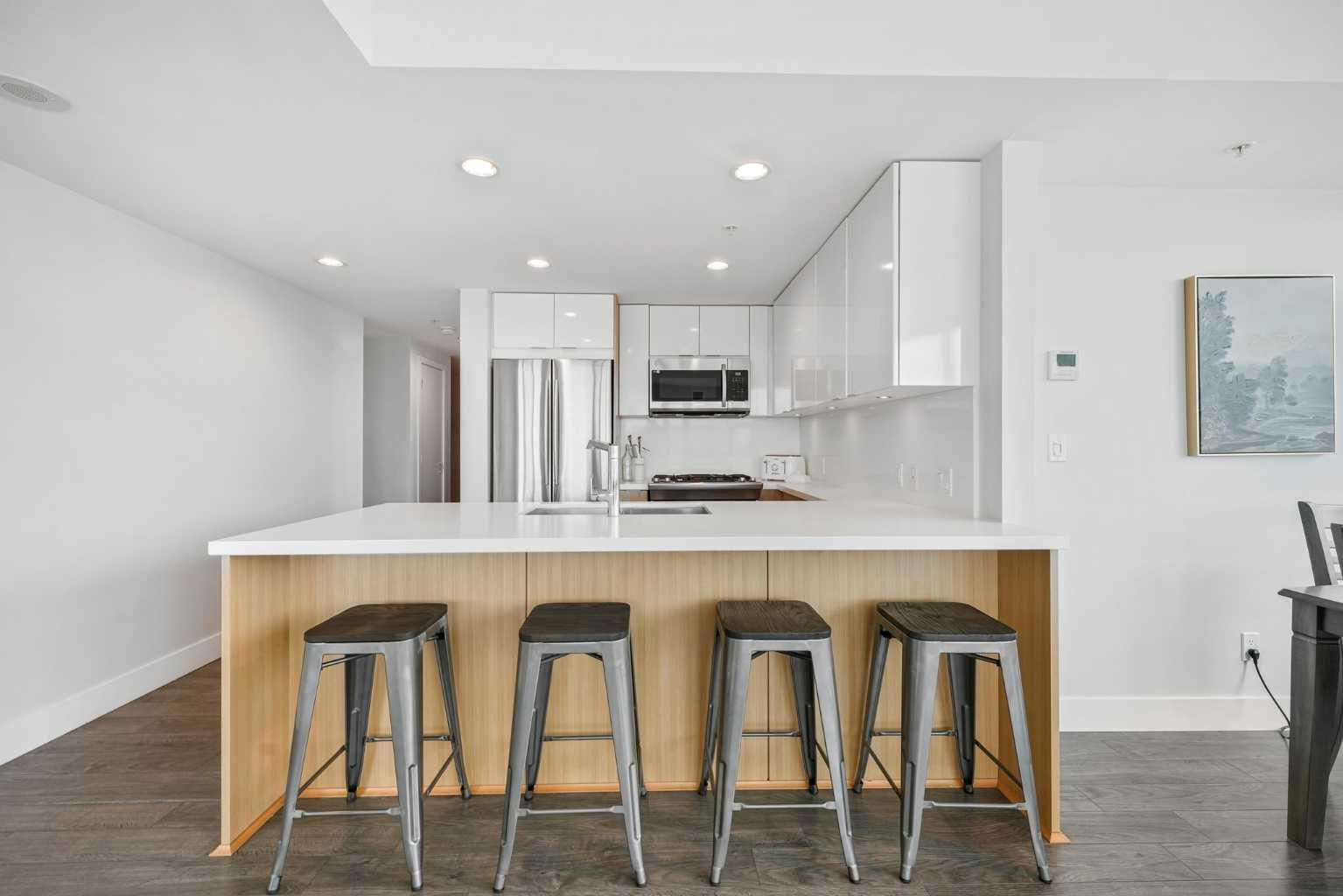 402, 519 Riverfront Avenue SE