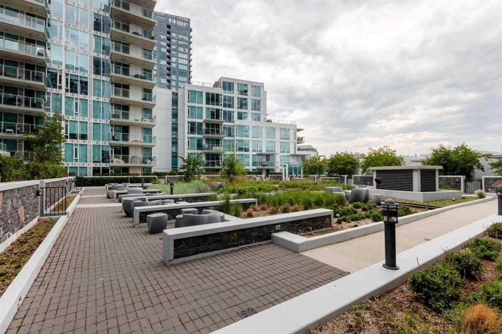 402, 519 Riverfront Avenue SE