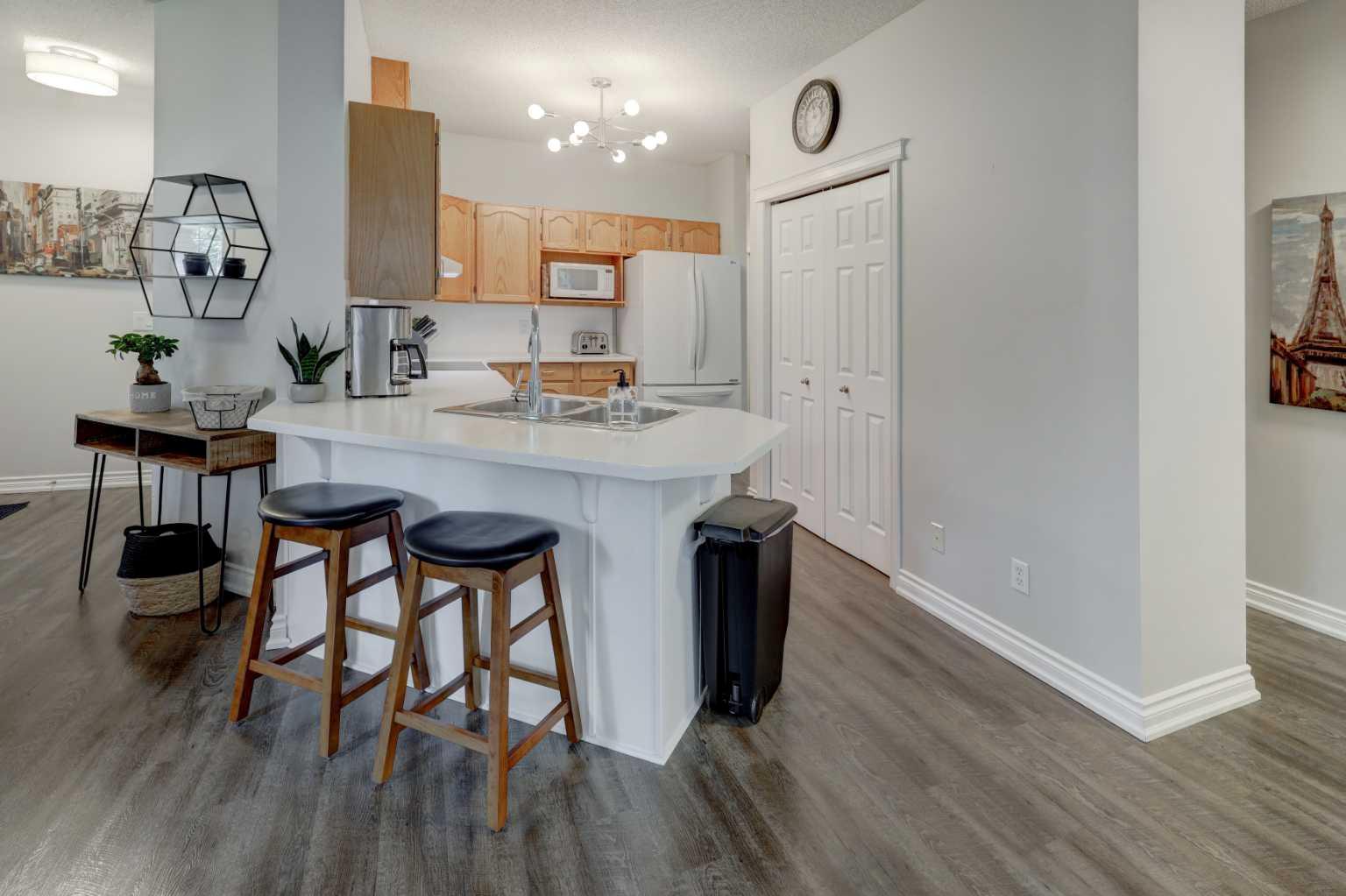 102, 39 Hidden Creek Place NW