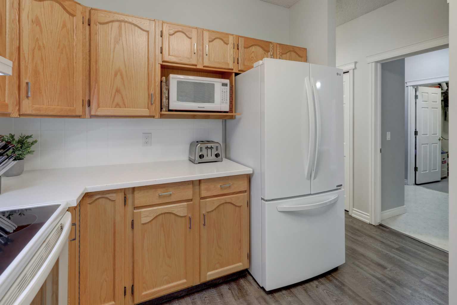 102, 39 Hidden Creek Place NW