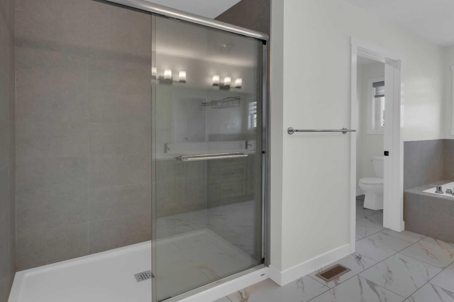 541 Baywater Manor SW
