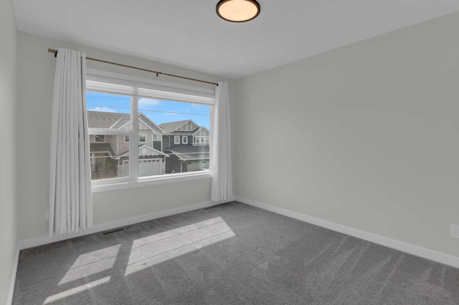 541 Baywater Manor SW
