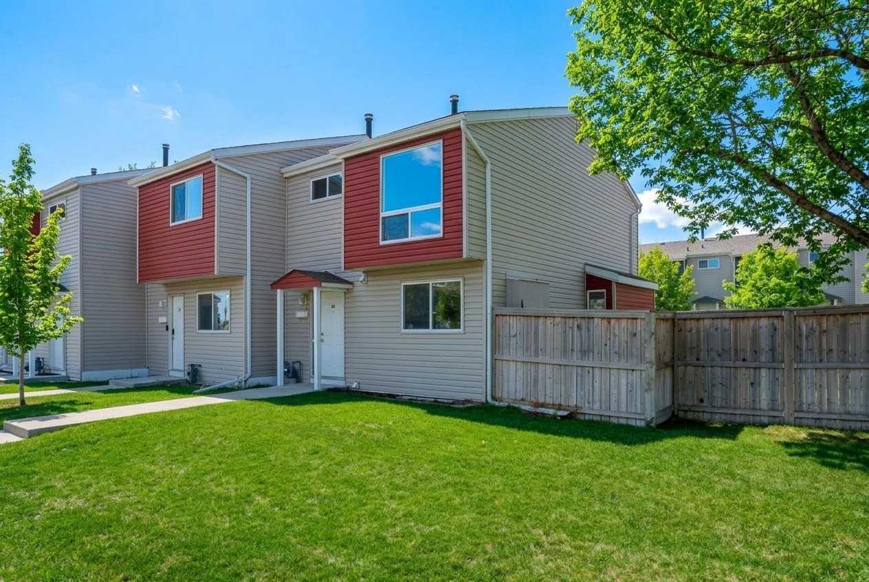49, 5425 PENSACOLA Crescent SE