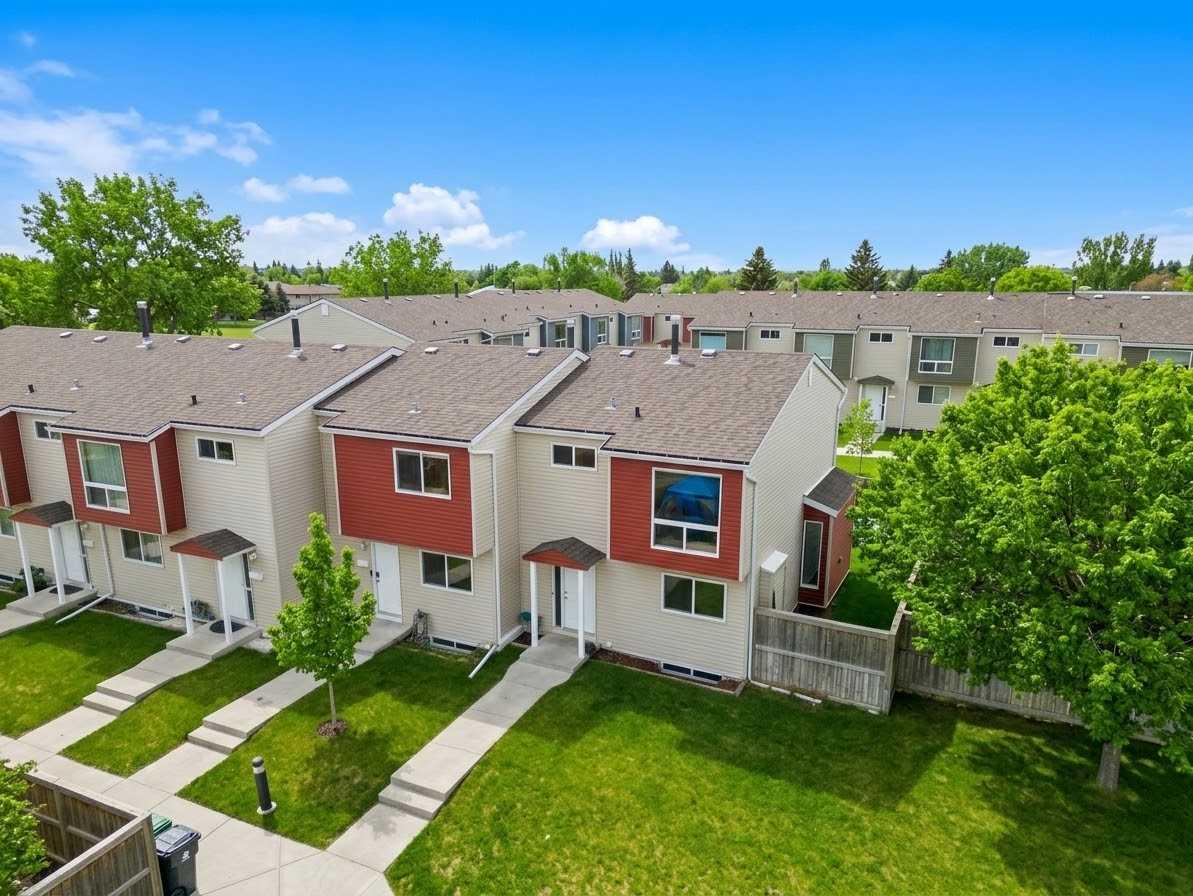 49, 5425 PENSACOLA Crescent SE