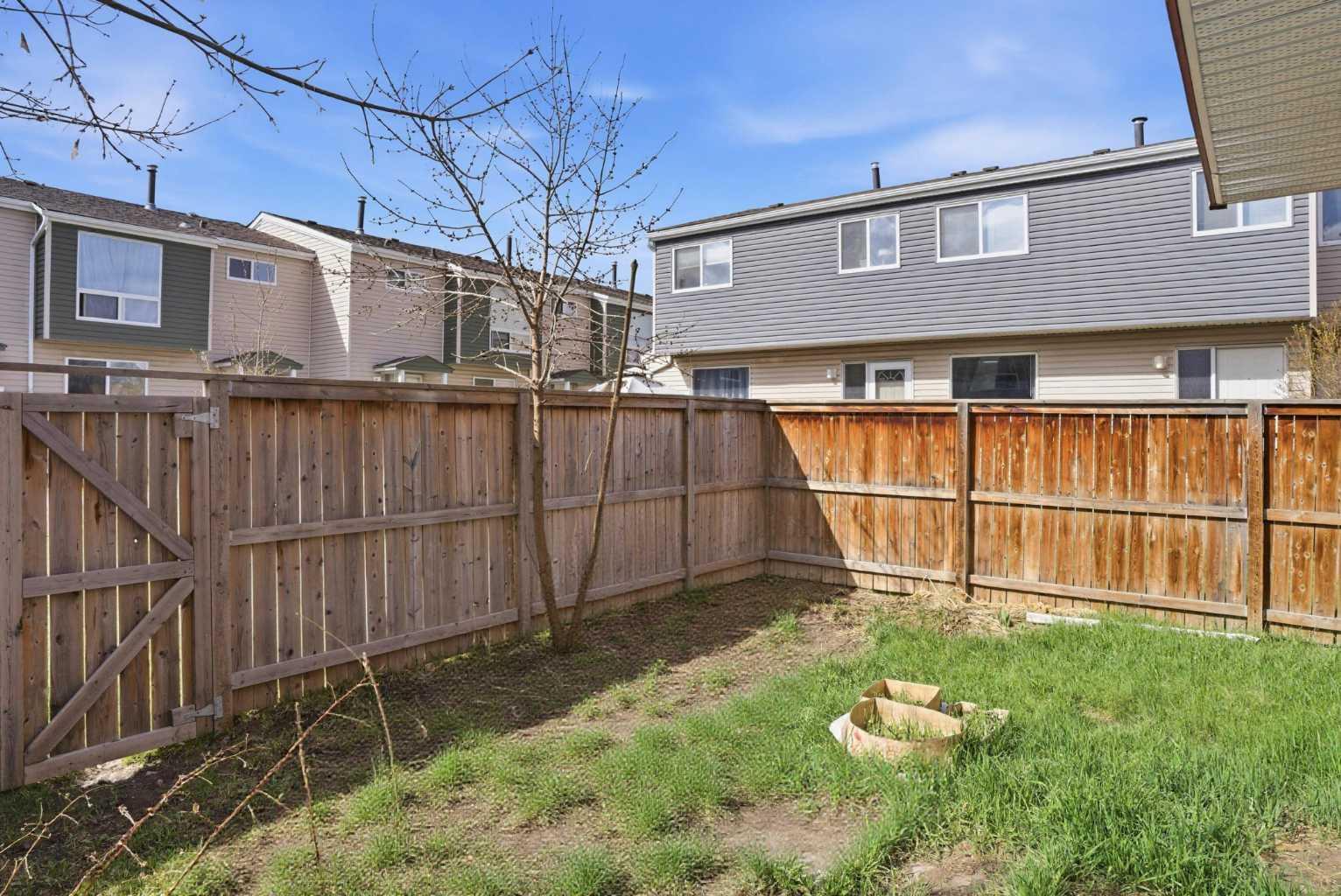 49, 5425 PENSACOLA Crescent SE