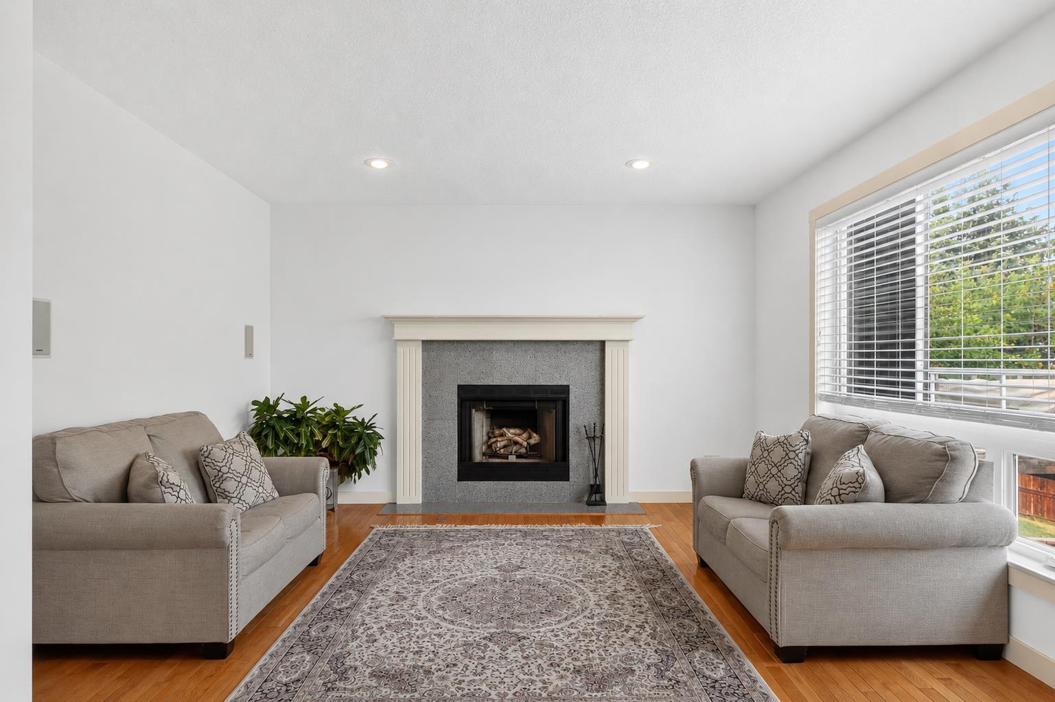 2888 Signal Hill Drive SW