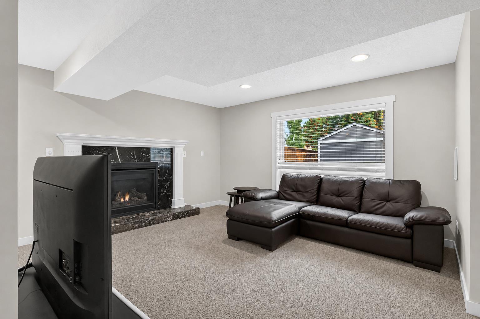 2888 Signal Hill Drive SW