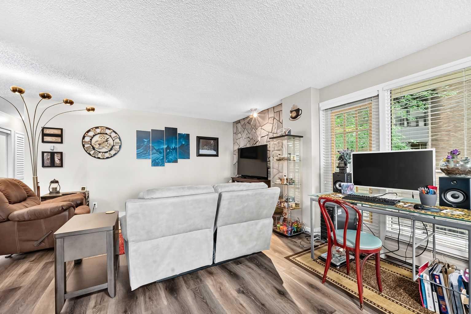 101, 300 Meredith Road NE