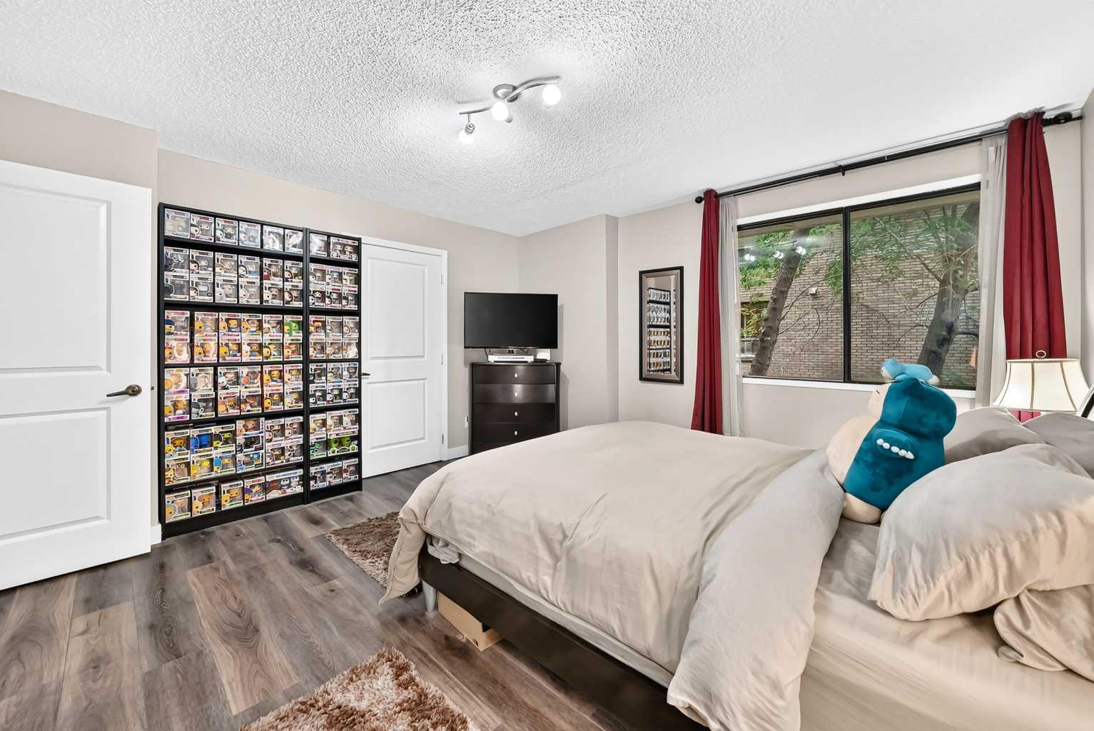 101, 300 Meredith Road NE