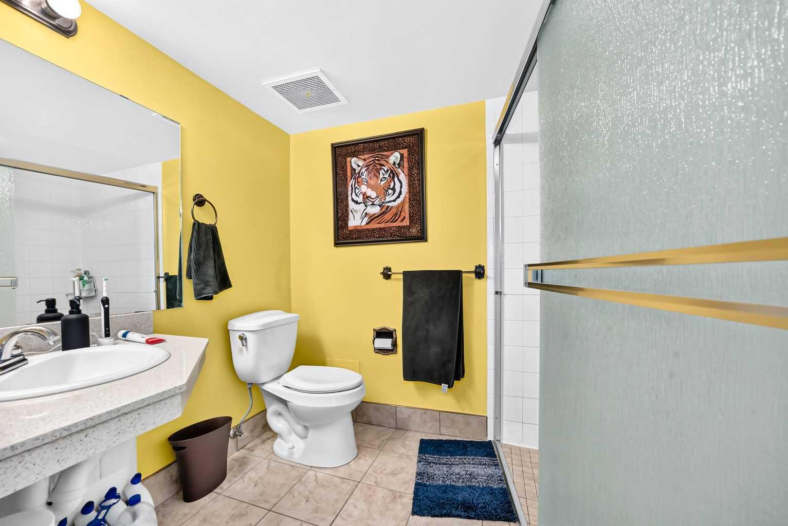 101, 300 Meredith Road NE