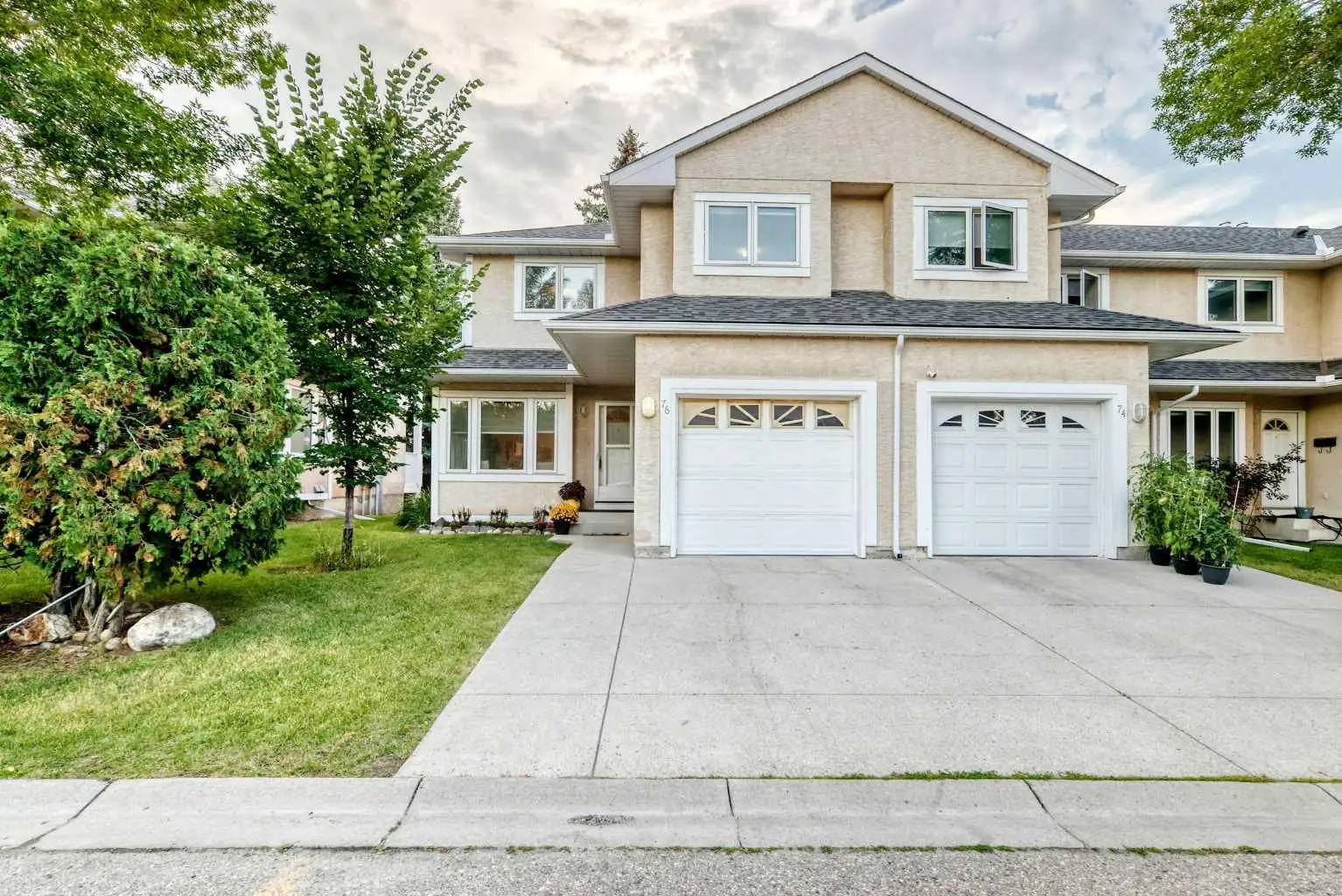 76, 388 Sandarac Drive NW