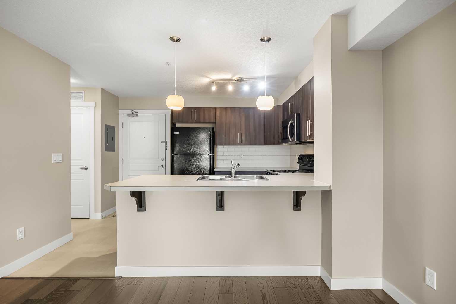 212, 2300 Evanston Square NW