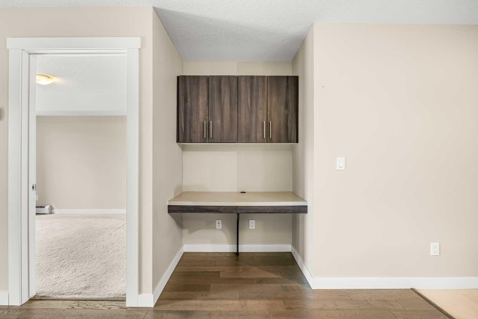 212, 2300 Evanston Square NW
