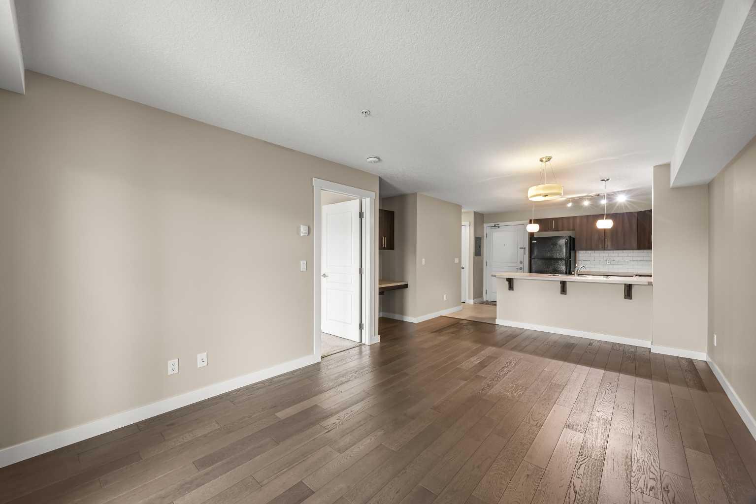 212, 2300 Evanston Square NW