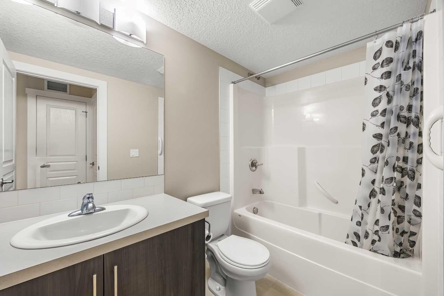 212, 2300 Evanston Square NW