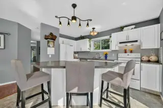 83 Millrise Crescent SW