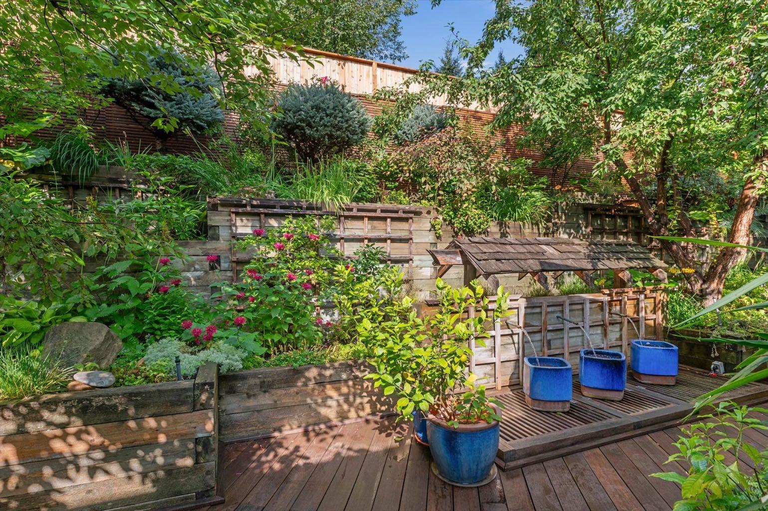 2320 Juniper Road NW